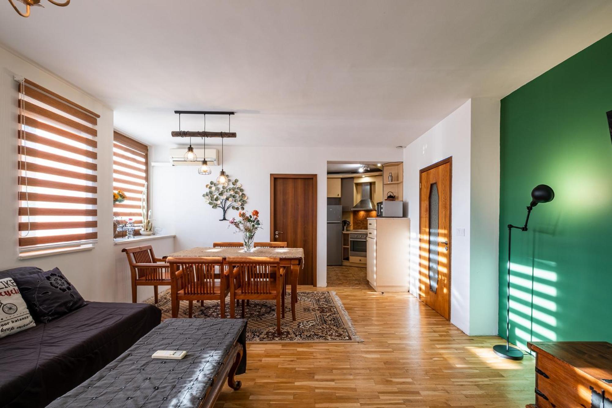 Roman Thermae 2Bdrm Sunny Apartment Varna Exterior photo